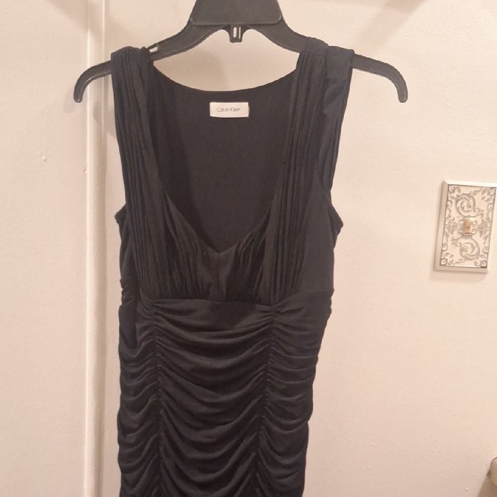 Calvin Klein Black Ruched Scoop Midi Dress with Wide Straps